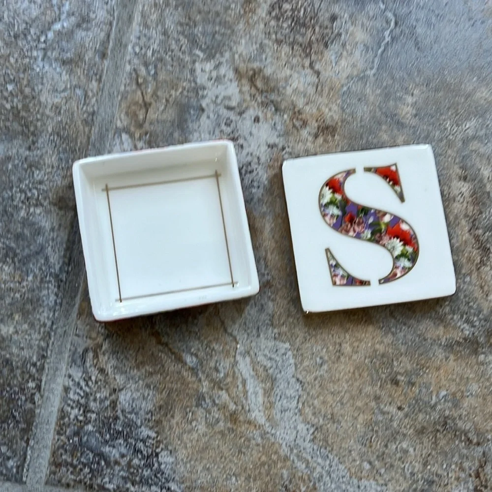 Anthropologie Monogram Lidded Jewelry Box S NIB